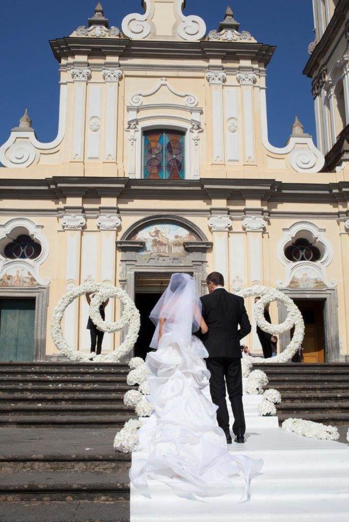 La linea Ghiaccio di Emò Italia per il matrimonio minimal chic