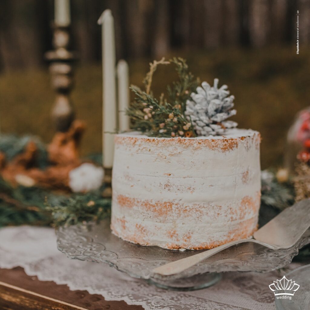 wedding cake, naked cake